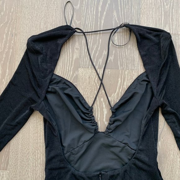 Misha Engracia plunge neck dress in black - Picture 6 of 9